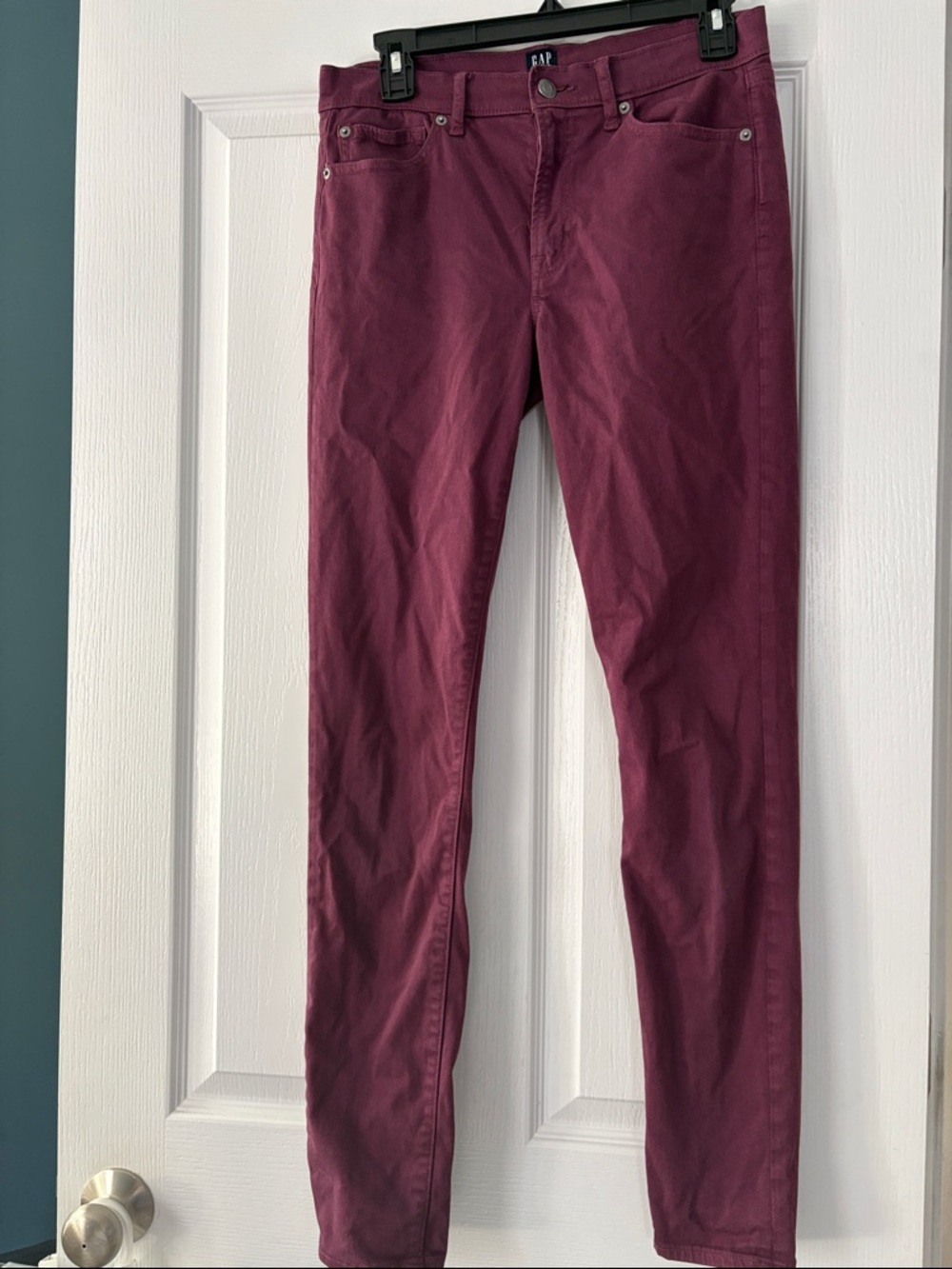 GAP Women's Plum Skinny Jeans
